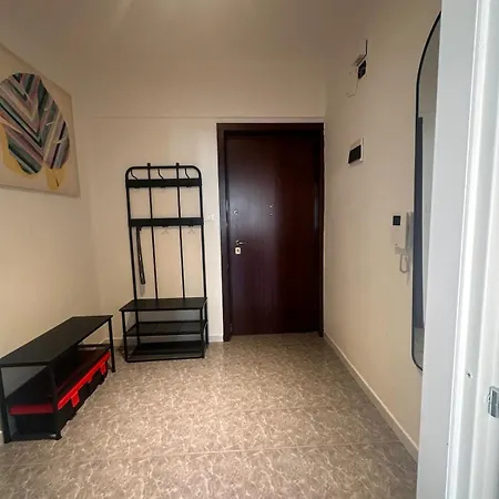 Lungomare Beachfront & Center Apartment *
