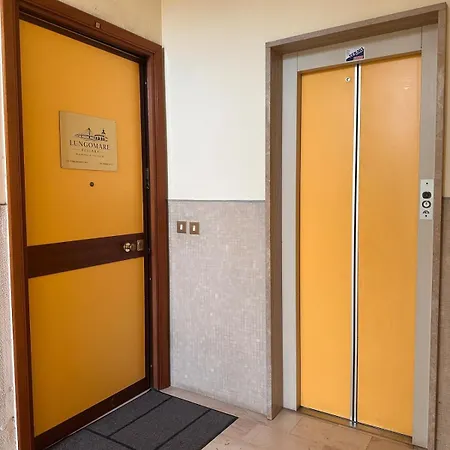 Lungomare Beachfront & Center Apartment
